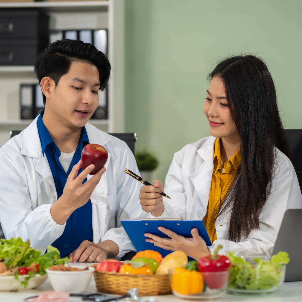 DIETITIAN